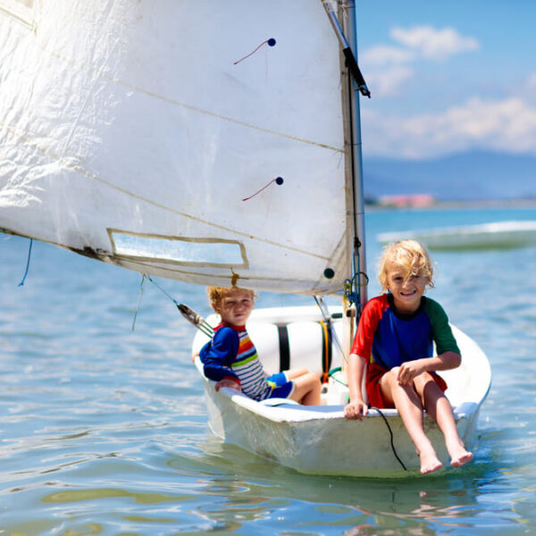 Obozy żeglarskie dla dzieci